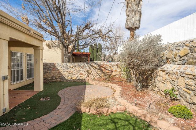 2434 El Dorado Court, Las Cruces, NM 88011