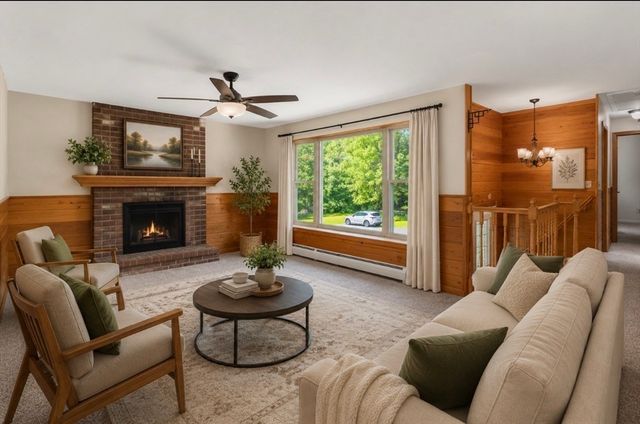 11 Ashworth Dr, Oxford, MA 01537