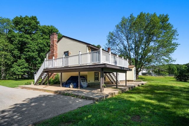 11 Ashworth Dr, Oxford, MA 01537