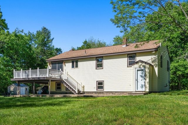 11 Ashworth Dr, Oxford, MA 01537