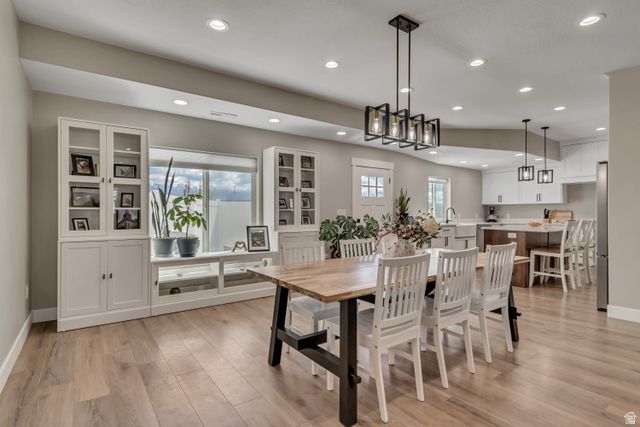 3009 S EDGEWATER LN, Syracuse, UT 84075