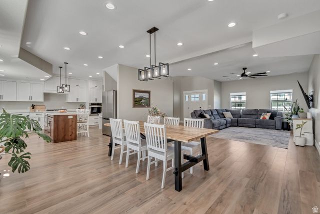 3009 S EDGEWATER LN, Syracuse, UT 84075