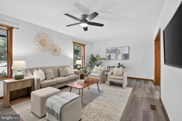 10 BROOK VALLEY CT, Freeland, MD 21053