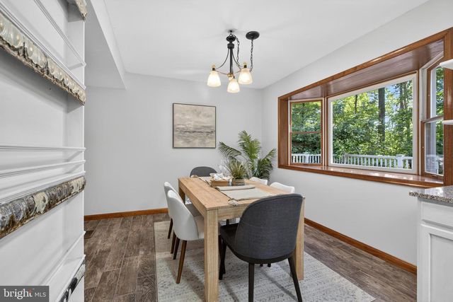10 BROOK VALLEY CT, Freeland, MD 21053