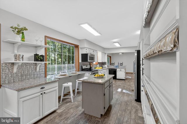 10 BROOK VALLEY CT, Freeland, MD 21053