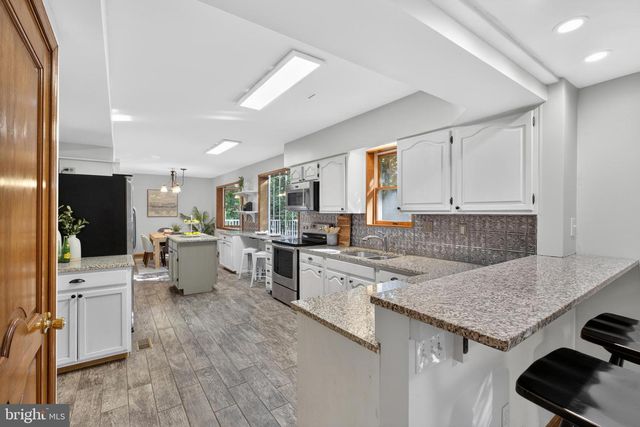 10 BROOK VALLEY CT, Freeland, MD 21053