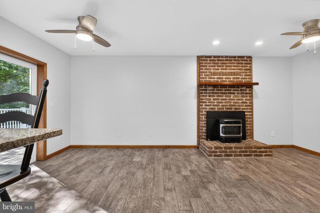 10 BROOK VALLEY CT, Freeland, MD 21053
