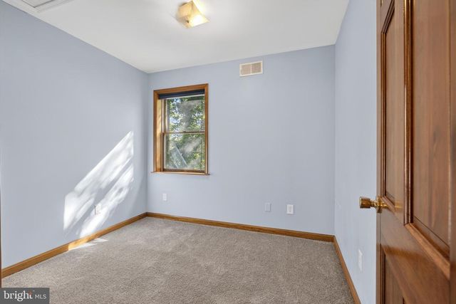10 BROOK VALLEY CT, Freeland, MD 21053