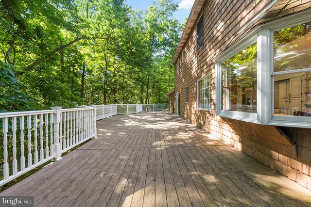10 BROOK VALLEY CT, Freeland, MD 21053