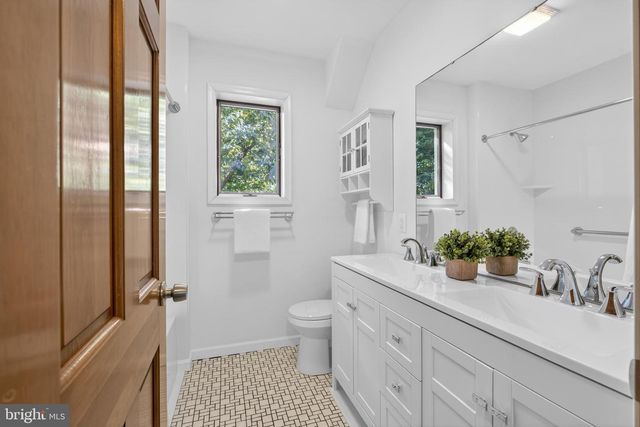 10 BROOK VALLEY CT, Freeland, MD 21053