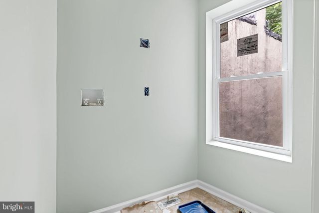 2423 MCCULLOH ST, Baltimore, MD 21217