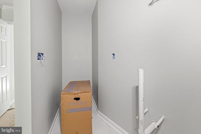 2423 MCCULLOH ST, Baltimore, MD 21217