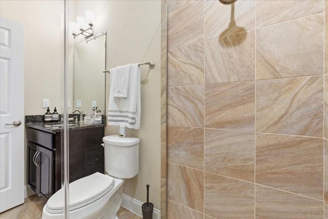 8 COCHRAN LANE, Palm Coast, FL 32137