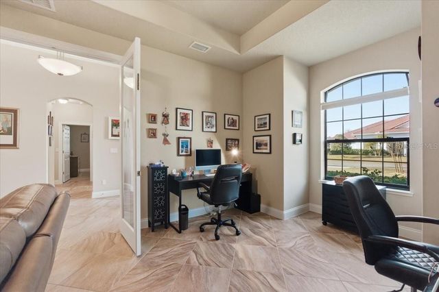 8 COCHRAN LANE, Palm Coast, FL 32137