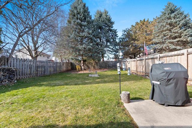 2796 CORMIER ROAD, Green Bay, WI 54313