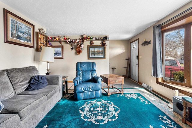 2796 CORMIER ROAD, Green Bay, WI 54313
