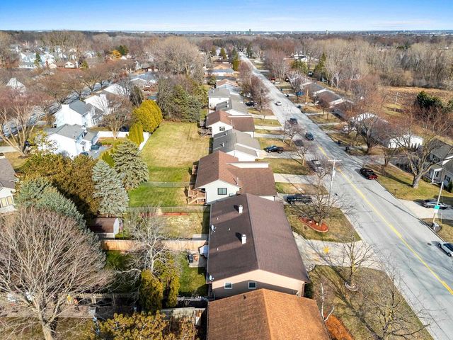 2796 CORMIER ROAD, Green Bay, WI 54313