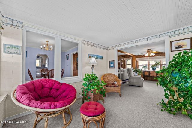 226 Shady Banks Beach Road, Washington, NC 27889