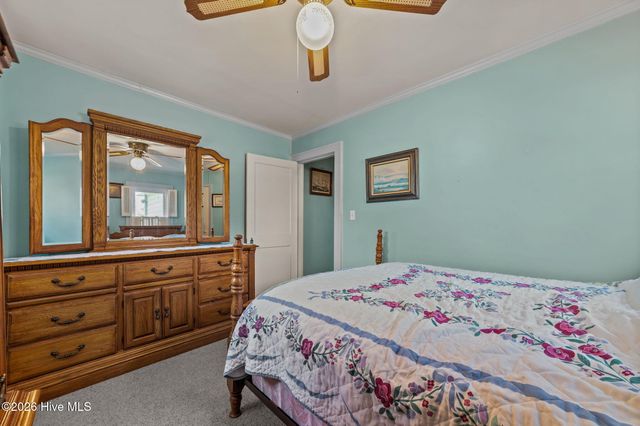 226 Shady Banks Beach Road, Washington, NC 27889