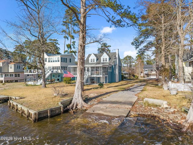 226 Shady Banks Beach Road, Washington, NC 27889