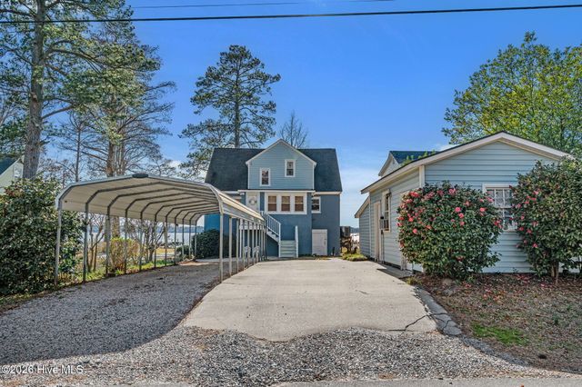 226 Shady Banks Beach Road, Washington, NC 27889