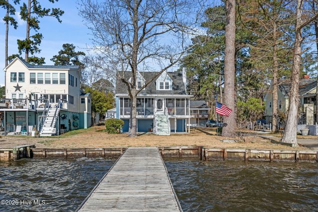 226 Shady Banks Beach Road, Washington, NC 27889