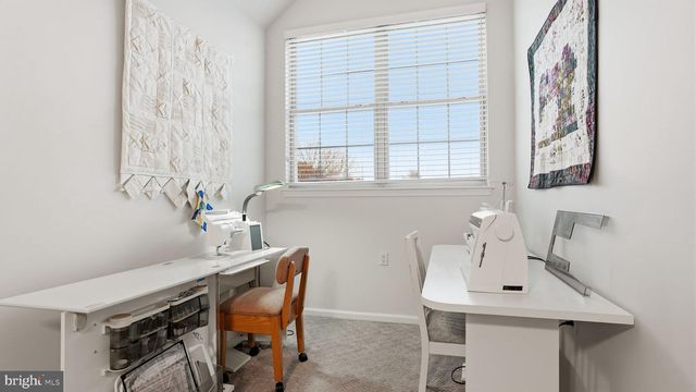 4 LEGACY OAKS DR, Richboro, PA 18954