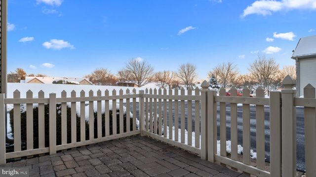 4 LEGACY OAKS DR, Richboro, PA 18954