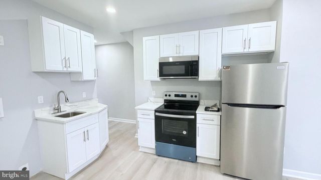 3323 N 22ND ST, Philadelphia, PA 19140