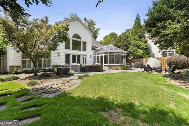 335 Craighead Drive, Atlanta, GA 30319