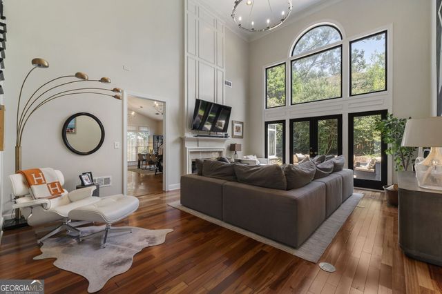 335 Craighead Drive, Atlanta, GA 30319