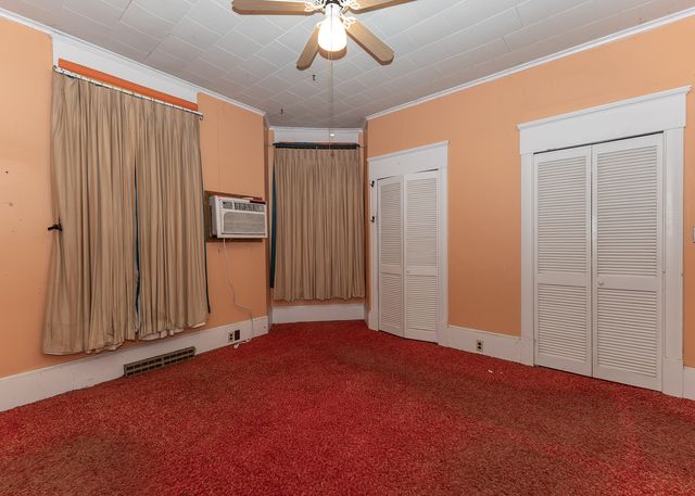 1116 N 2nd Street, Clinton, IA 52372