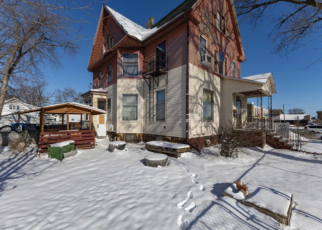 1116 N 2nd Street, Clinton, IA 52372