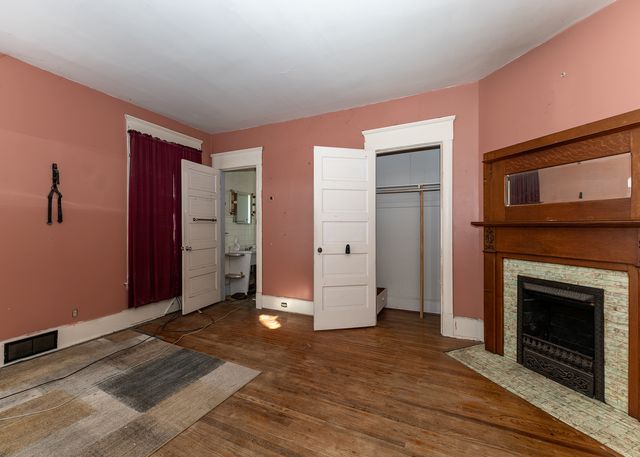 1116 N 2nd Street, Clinton, IA 52372