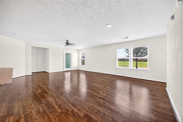 5202 Pine Forest Ridge Street, Katy, TX 77493