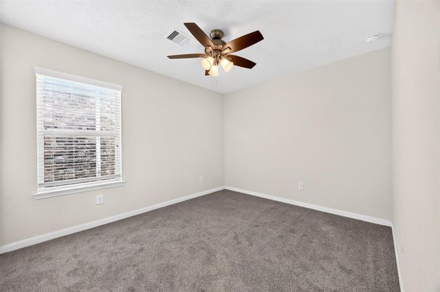 5202 Pine Forest Ridge Street, Katy, TX 77493