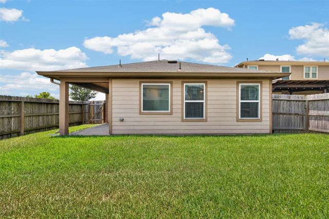 5202 Pine Forest Ridge Street, Katy, TX 77493