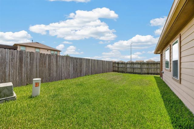 5202 Pine Forest Ridge Street, Katy, TX 77493
