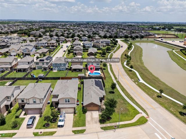 5202 Pine Forest Ridge Street, Katy, TX 77493