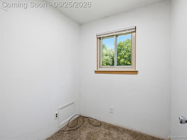 2861 Church Road, Columbus, MI 48063