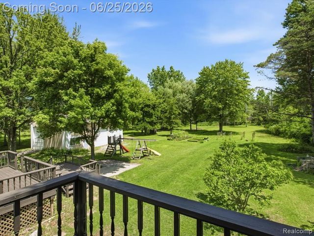 2861 Church Road, Columbus, MI 48063