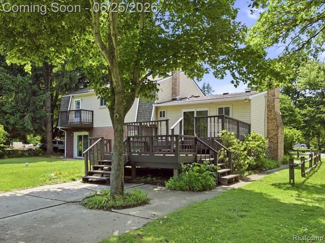 2861 Church Road, Columbus, MI 48063