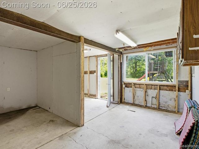 2861 Church Road, Columbus, MI 48063