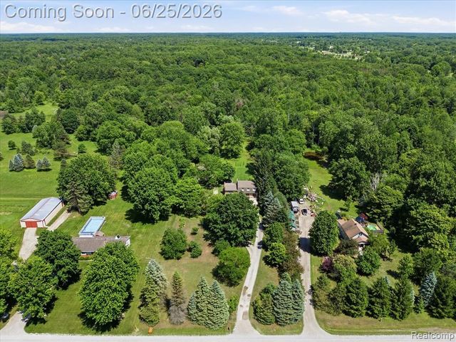 2861 Church Road, Columbus, MI 48063