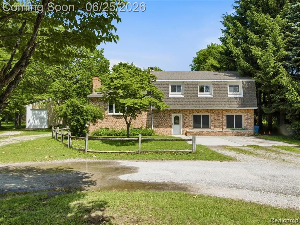 2861 Church Road, Columbus, MI 48063