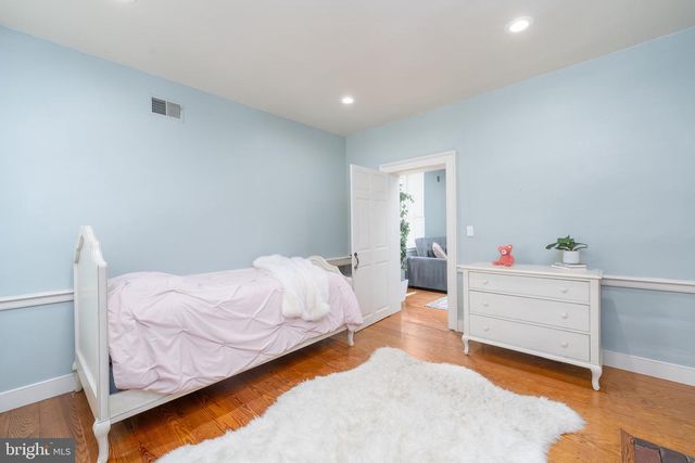 806 S ANN ST, Baltimore, MD 21231