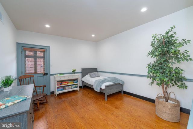 806 S ANN ST, Baltimore, MD 21231