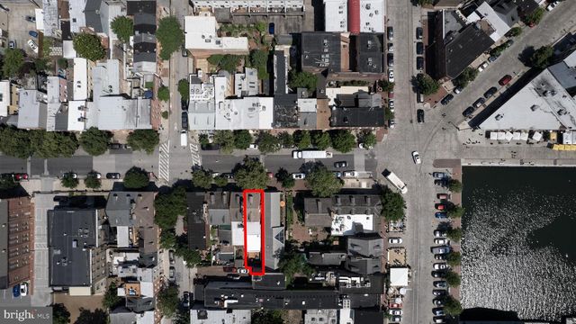 806 S ANN ST, Baltimore, MD 21231