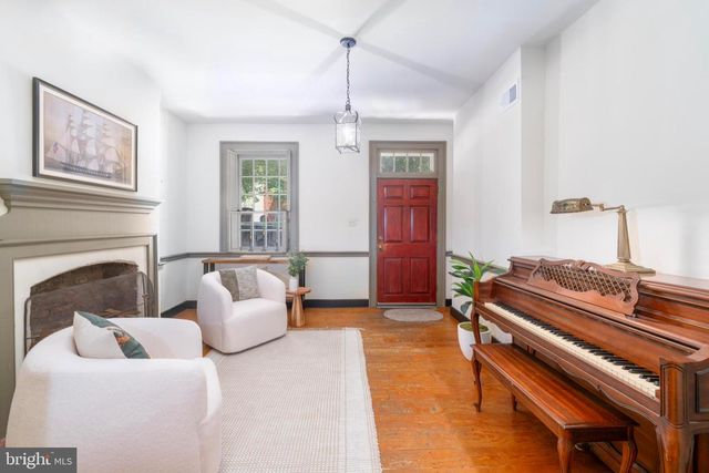 806 S ANN ST, Baltimore, MD 21231