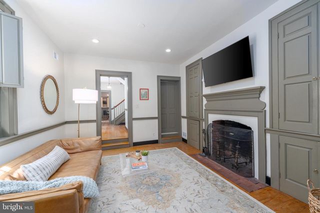 806 S ANN ST, Baltimore, MD 21231